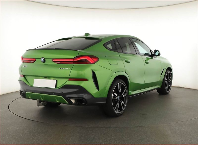 BMW X6 (2025) xDrive30d, M PAKET, VZDUCH - fotka 5 z 30