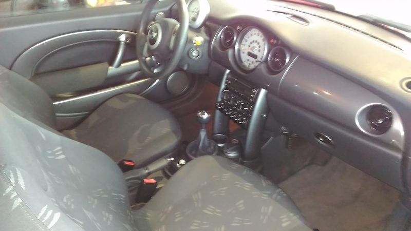 Mini One (2006) 1,6I,66KW,KLIMA,ALU,SERVISKA - fotka 7 z 19