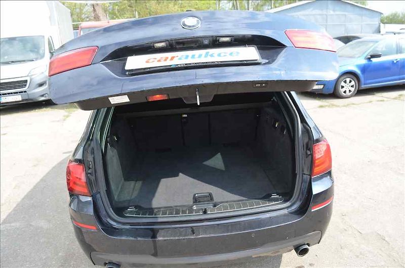 BMW Řada 5 (2011) 535 D XDRIVE TOURING AT - fotka 19 z 20