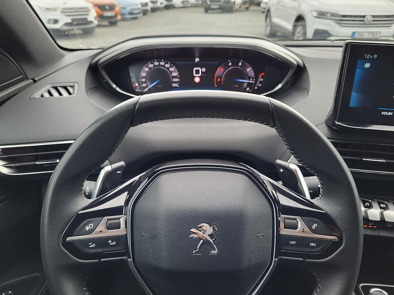 Peugeot 5008 1.5 BlueHDi 130 automat 7-míst - fotka 13 z 46
