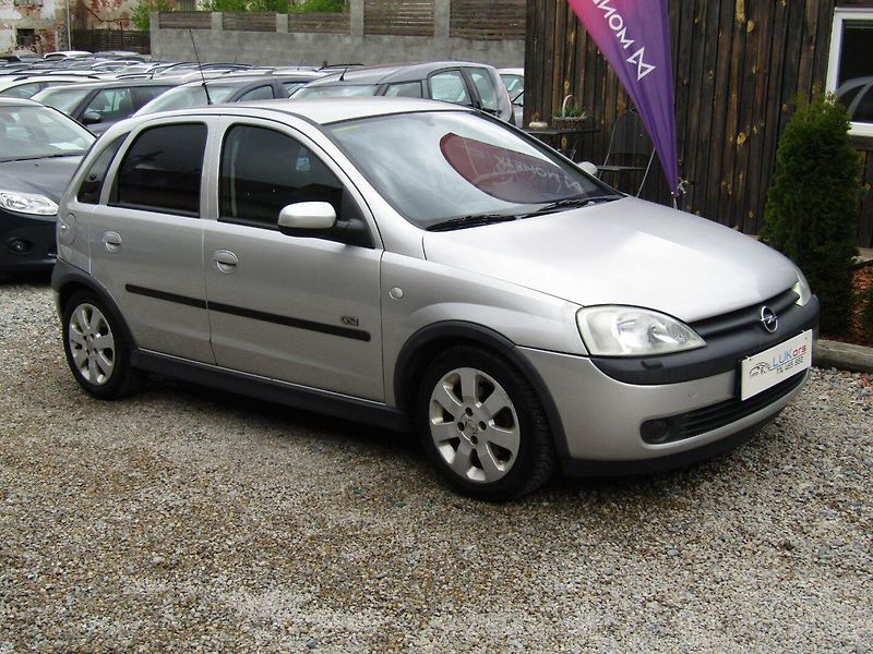 Opel Corsa (2002) GSi 1.8 16VC 92kW - fotka 7 z 38