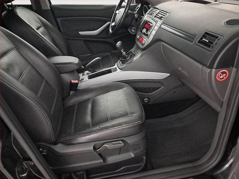 Ford Kuga (2010) 2.0 TDCi, 4X4, po STK, Tažné - fotka 9 z 17