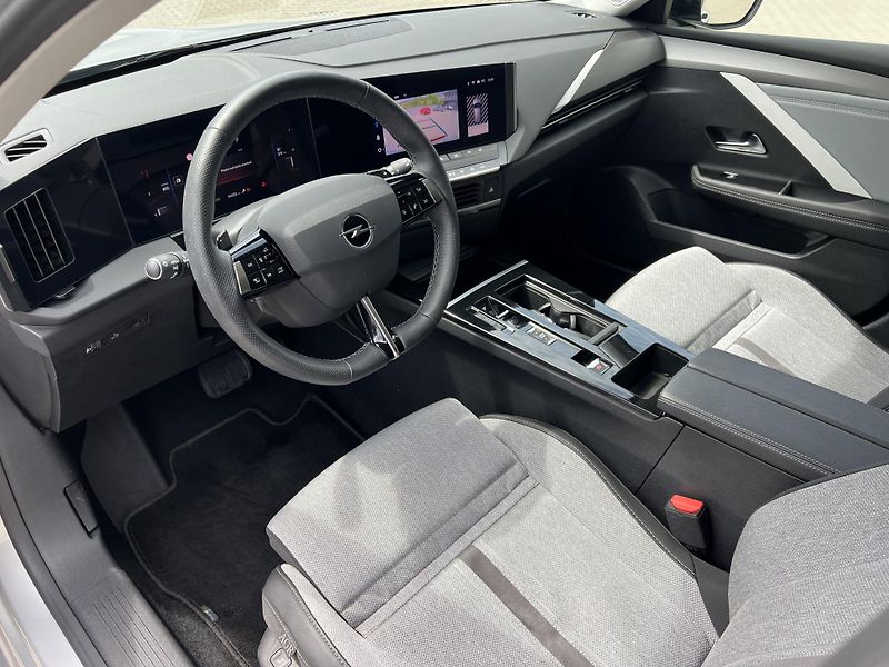 Opel Astra 1.5 D ST Elegance  - fotka 8 z 22