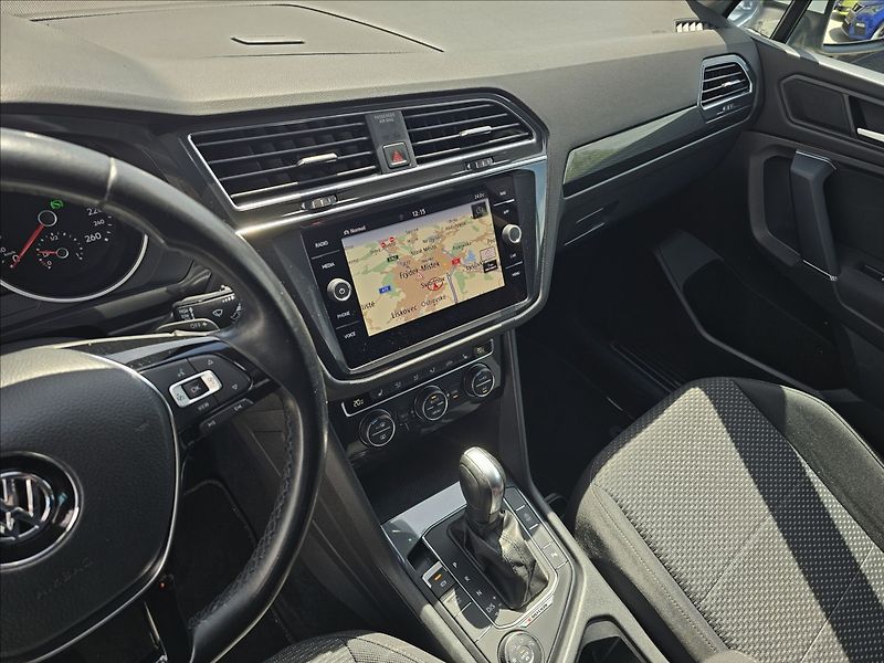 Volkswagen Tiguan Allspace 2,0 TDi R LINE DSG  4X4 NAVI - fotka 13 z 45
