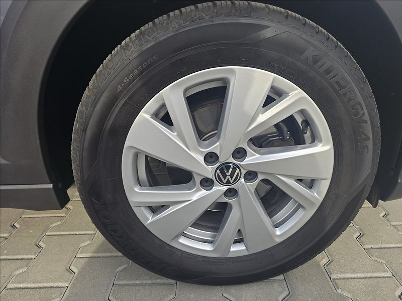 Volkswagen Taigo 1,0 TSi 70KW Life NAVI STK DPH - fotka 36 z 41