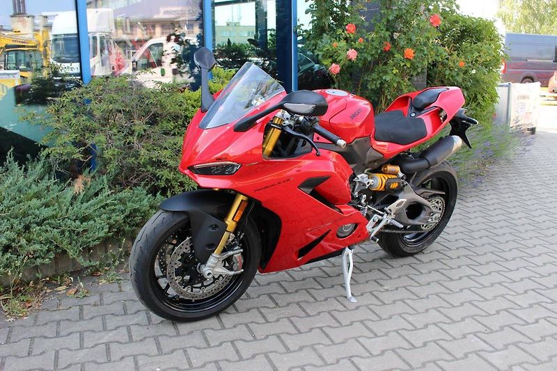 Ducati Panigale V2 (2025) Panigale V2S 896 2025 SKLADEM - fotka 10 z 10