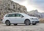 I Volkswagen Golf Variant v této podobě končí. Za 452 900 Kč lze odvézt 605-1620 litrů