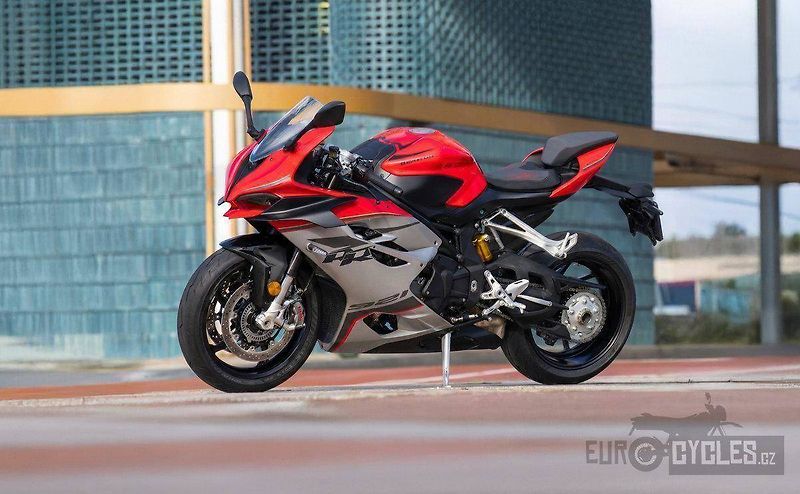 QJ Motor (2026) SRK 921 RR - fotka 18 z 20