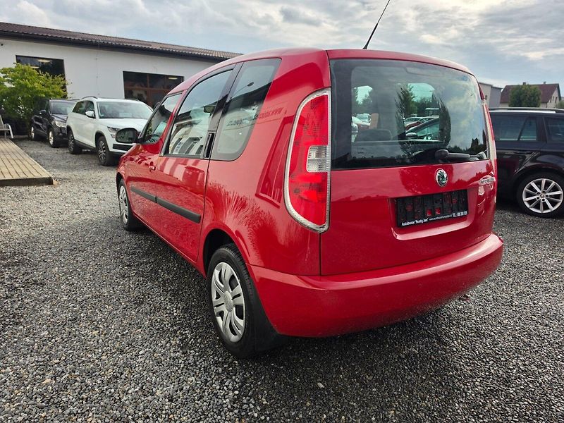 Škoda Roomster (2010) 1.2 TSI DSG Serviska - fotka 5 z 31
