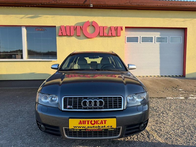 Audi S4 4.2 V8 344PS/Quattro/Manuál - fotka 8 z 24