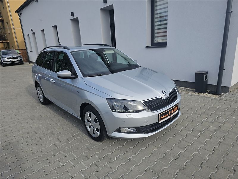 Škoda Fabia III 1,0 TSi 70KW Drive - fotka 1 z 44