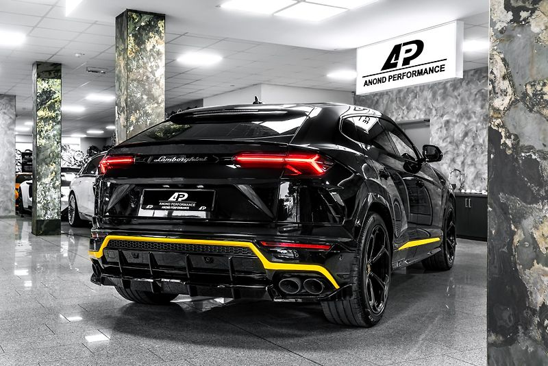 Lamborghini Urus B&O/360/PANO/KARBON/MASÁŽ/ - fotka 6 z 28