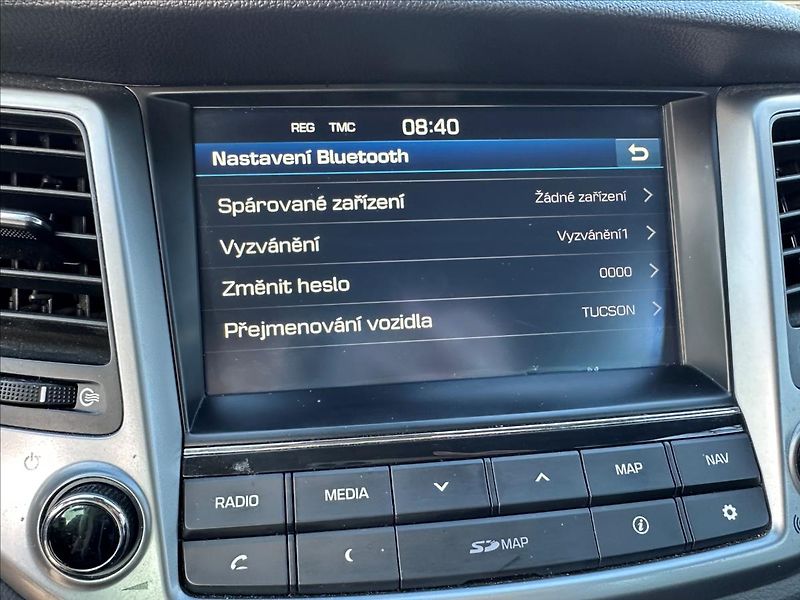 Hyundai Tucson 2,0 CRDi 4WD LP STYLE AT - fotka 22 z 26
