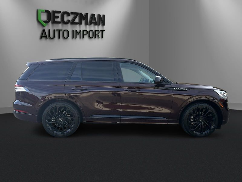Lincoln Aviator (2024) - fotka 7 z 38