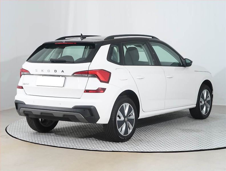 Škoda Kamiq (2025) 1.0 TSI - fotka 5 z 15