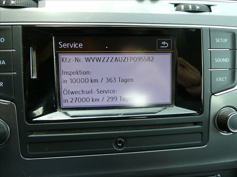Volkswagen Golf 1,2 TSi 81kW auto klima, závěs - fotka 29 z 50