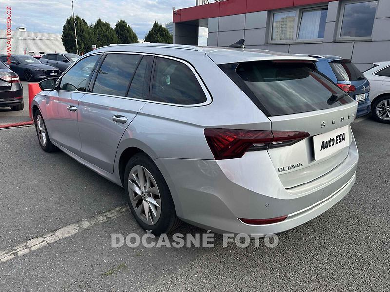 Škoda Octavia (2020) 2.0TDi, Style, AT, navi - fotka 2 z 3