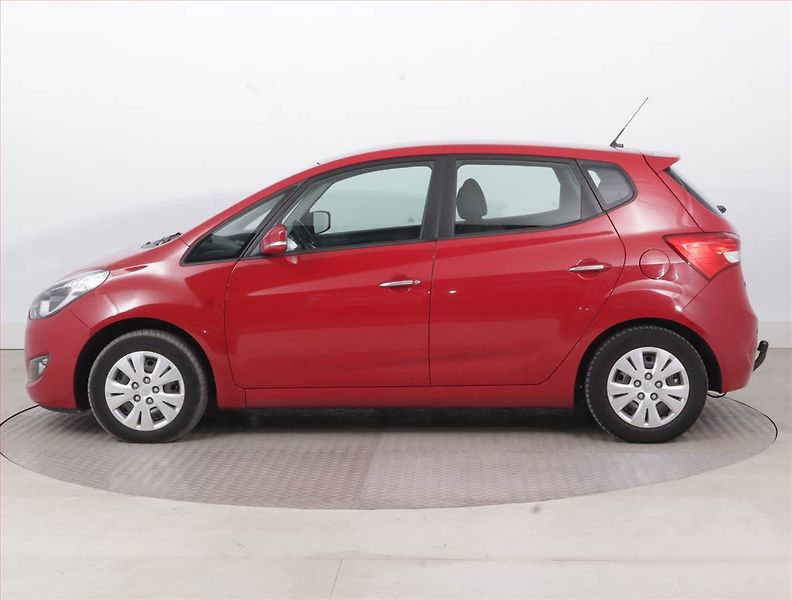 Hyundai ix20 (2013) 1.4 CVVT, Serv.kniha, Tempomat - fotka 3 z 14
