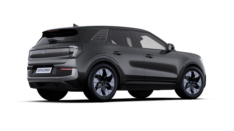 Ford Explorer (2026) Premium, SUV, 77 kWh PRODLOUŽE - fotka 4 z 9