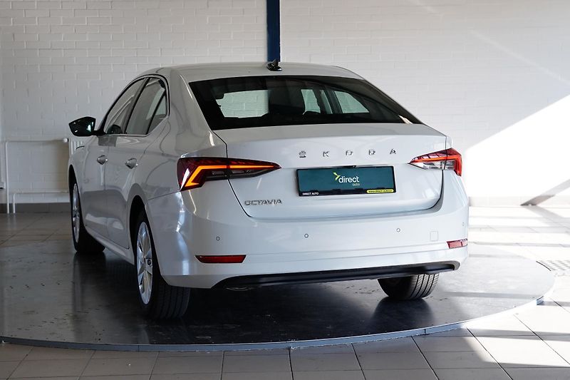 Škoda Octavia - fotka 7 z 29
