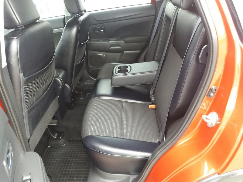 Citroën C4 Aircross 1.6HDi,4X4,1.MAJITEL-ČR - fotka 17 z 24