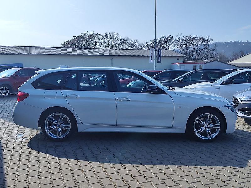BMW Řada 3 320d/140kW xDrive M-paket ČR - fotka 4 z 32