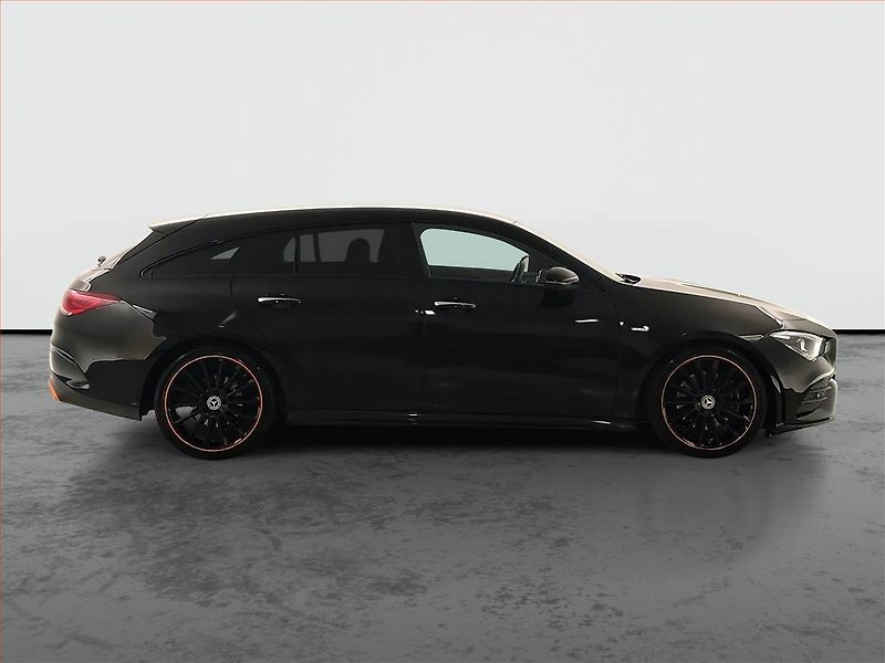 Mercedes-Benz CLA (2019) AMG Paket 200 d - fotka 6 z 19