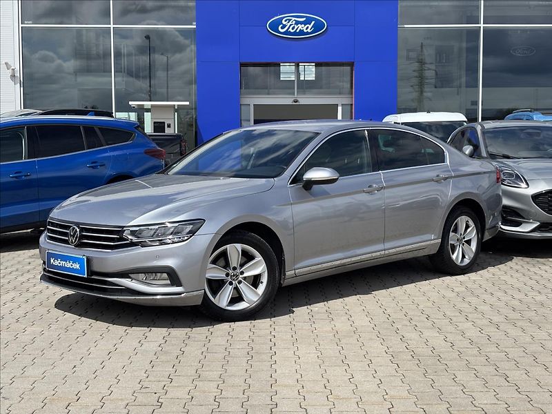 Volkswagen Passat 2,0 TDI R-Line 140kW - fotografie inzerátu