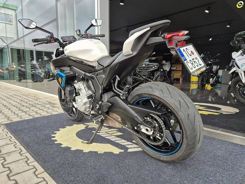 CFMOTO (2025) 675 NK - fotka 6 z 20