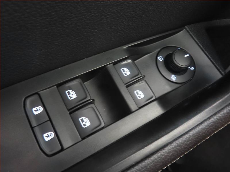 Škoda Superb (2021) Scout 2.0 TDI - fotka 14 z 14