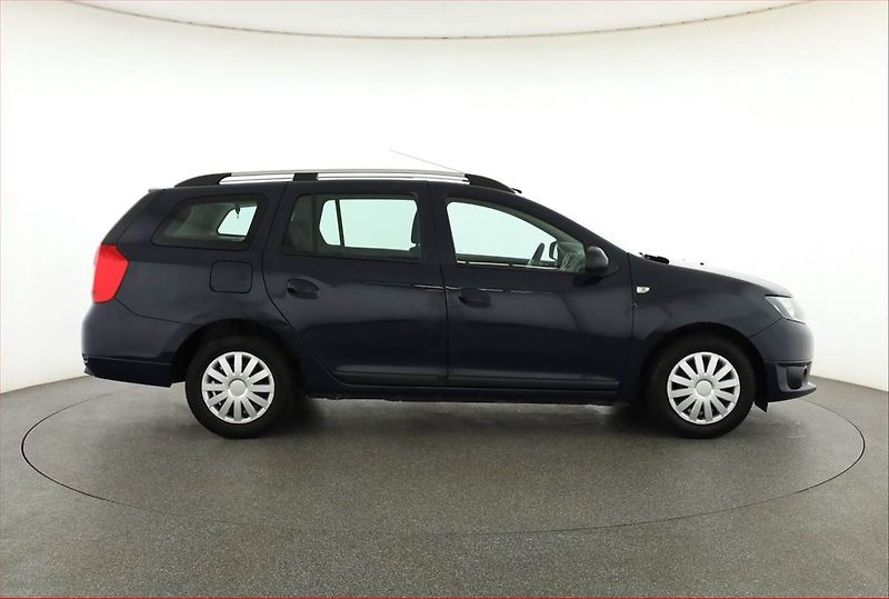 Dacia Logan (2015) 1.2 16V, nová STK, Tažné - fotka 6 z 12