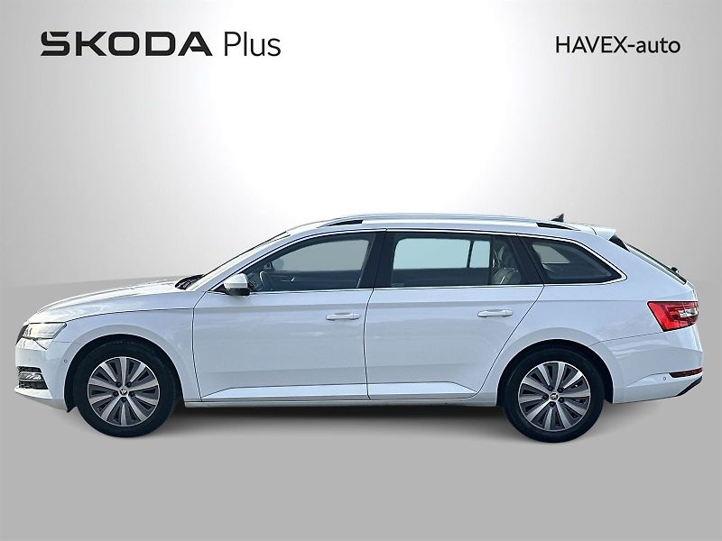 Škoda Superb (2021) Combi 2.0 TDI Style - fotka 3 z 33