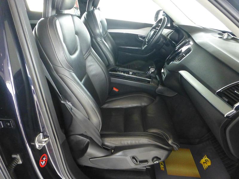 Volvo XC90 (2015) 5D-165KW*TAŽNÉ*KAMERA*7MÍST - fotka 23 z 38