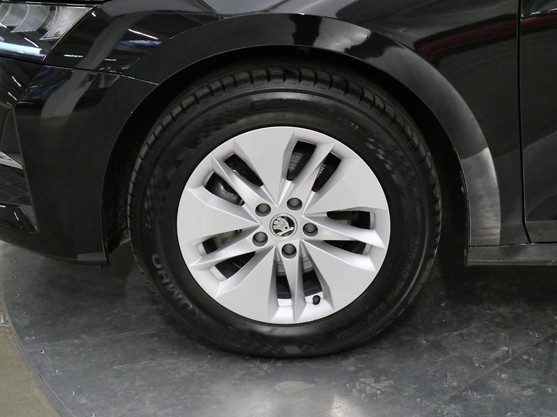 Škoda Octavia - fotka 10 z 23