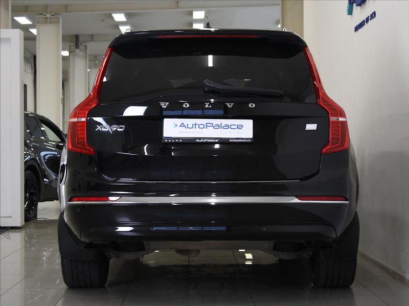 Volvo XC90 2,0 T8 Ultimate Bright B&W Vzd - fotka 4 z 25