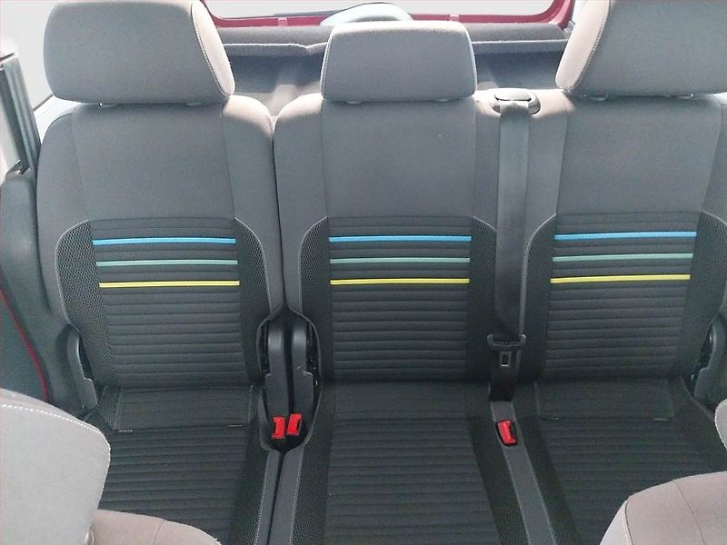 Volkswagen Caddy (2014) Soccer 1.6 TDI, 5Míst - fotka 10 z 20