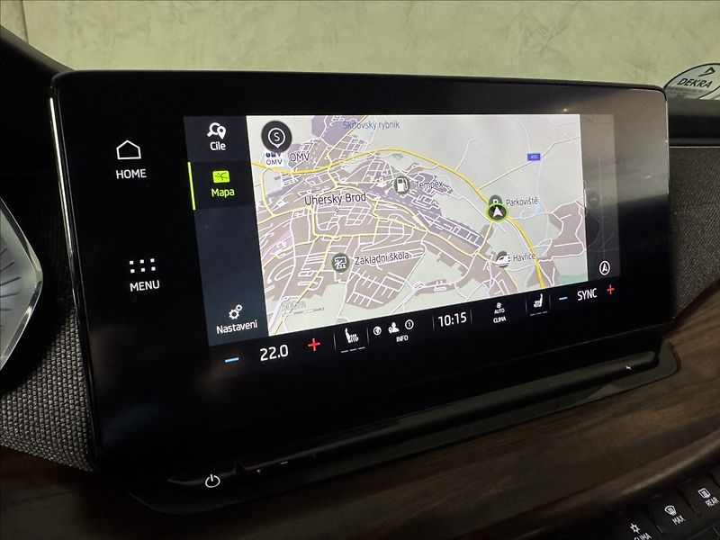 Škoda Octavia 2,0 TDi  DSG 4x4 Scout Virtual - fotka 36 z 46