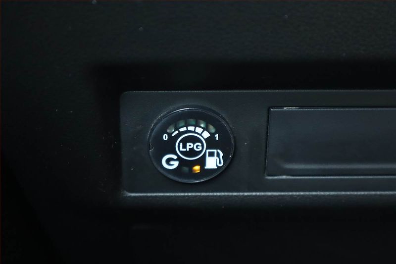 Renault Captur (2020) 1.0 TCe, LPG, Serv.kniha, Navi - fotka 22 z 25
