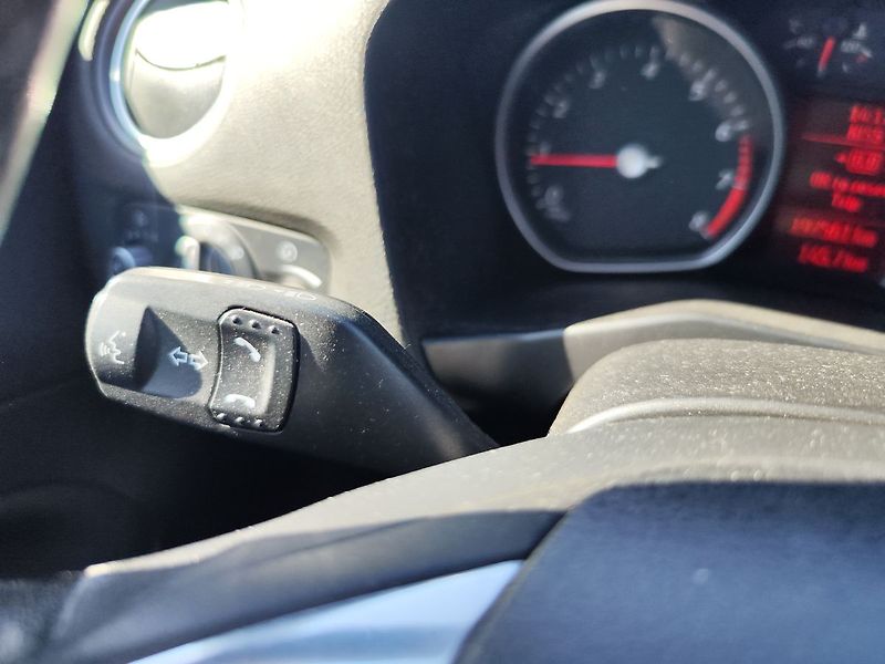 Ford Mondeo 1.6 EcoBoost/118kW ČR 2.Maj. - fotka 22 z 27