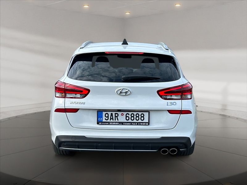 Hyundai i30 1,5 T-GDI N Line - fotka 5 z 11