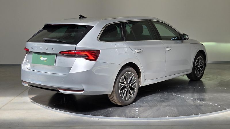 Škoda Octavia - fotka 4 z 6