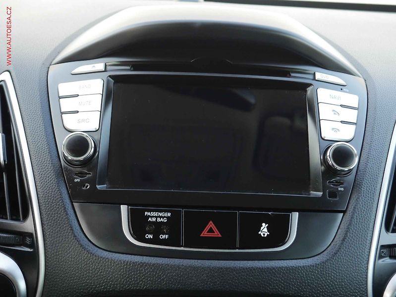 Hyundai ix35 (2012) 2.0CRDi 4x4, AC - fotka 12 z 20