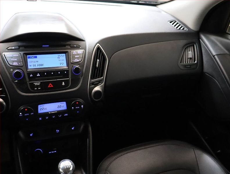 Hyundai ix35 (2015) 1.7 CRDi, Serv.kniha, Tempomat - fotka 8 z 17