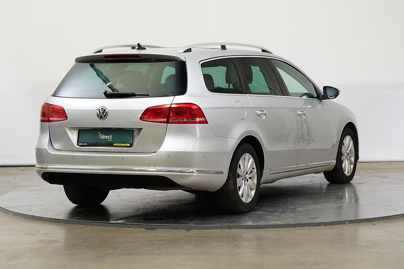 Volkswagen Passat - fotka 2 z 25