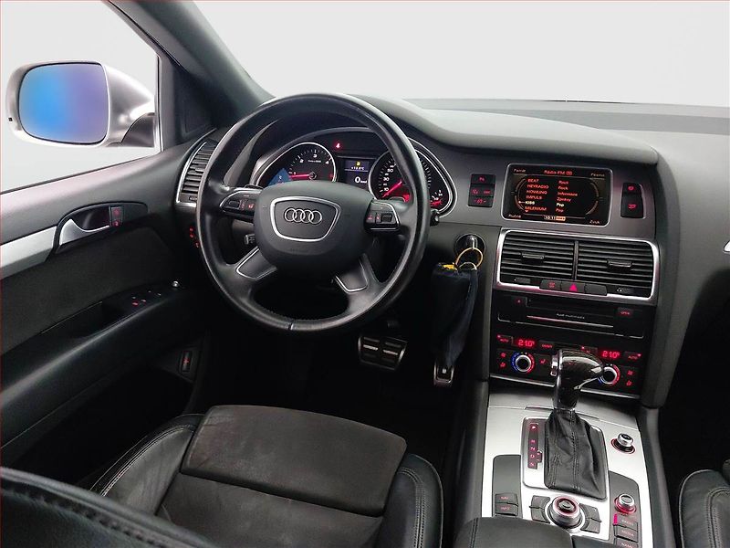 Audi Q7 (2010) S-Line 3.0 TDI, 4X4, Automat - fotka 7 z 21