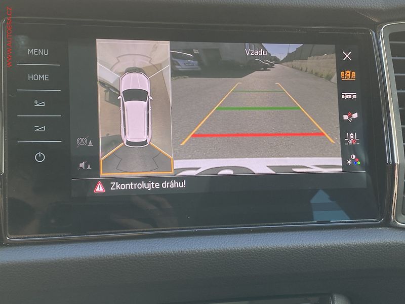 Škoda Kodiaq (2018) 2.0 TSi 4x4, Style, DSG, TZ - fotka 18 z 19