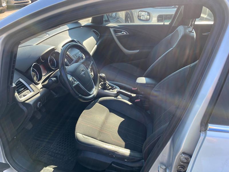 Opel Astra - fotka 5 z 11