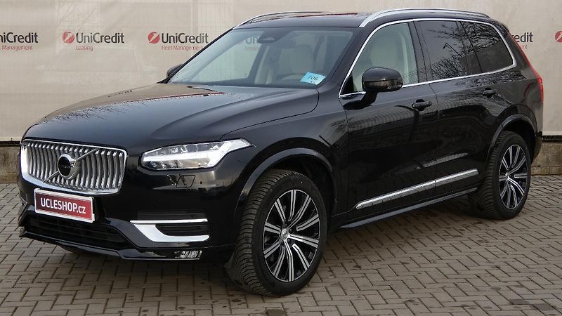 Volvo XC90 B5 AWD Plus Bright 7 míst - fotka 1 z 26