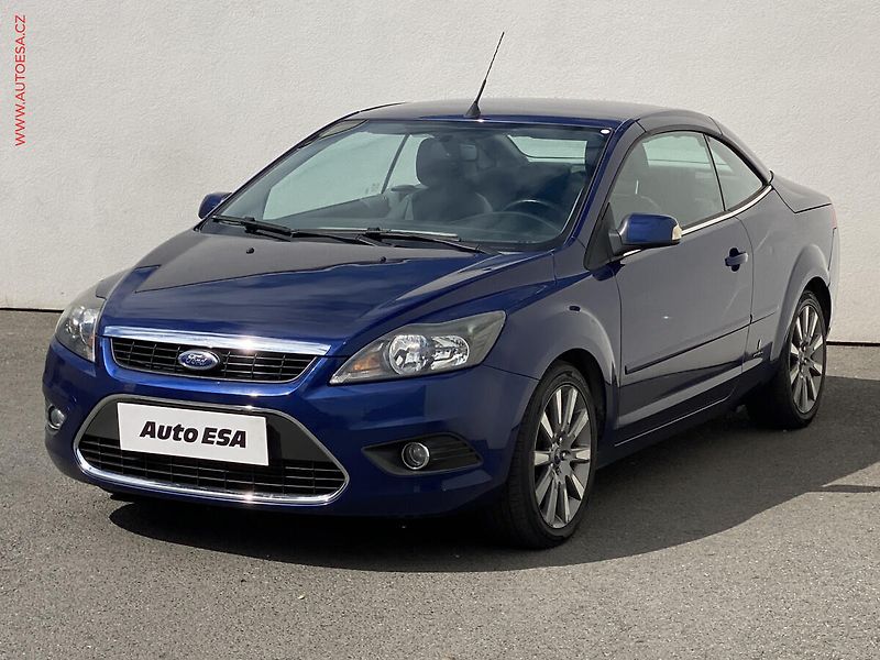 Ford Focus (2009) 2.0TDCi CC, AC, výhřev sed - fotka 3 z 18
