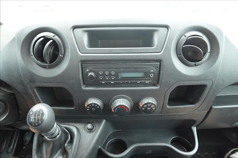 Opel Movano 2,3 CDTI  DVOJKABINA 7MÍST VAL - fotka 18 z 20